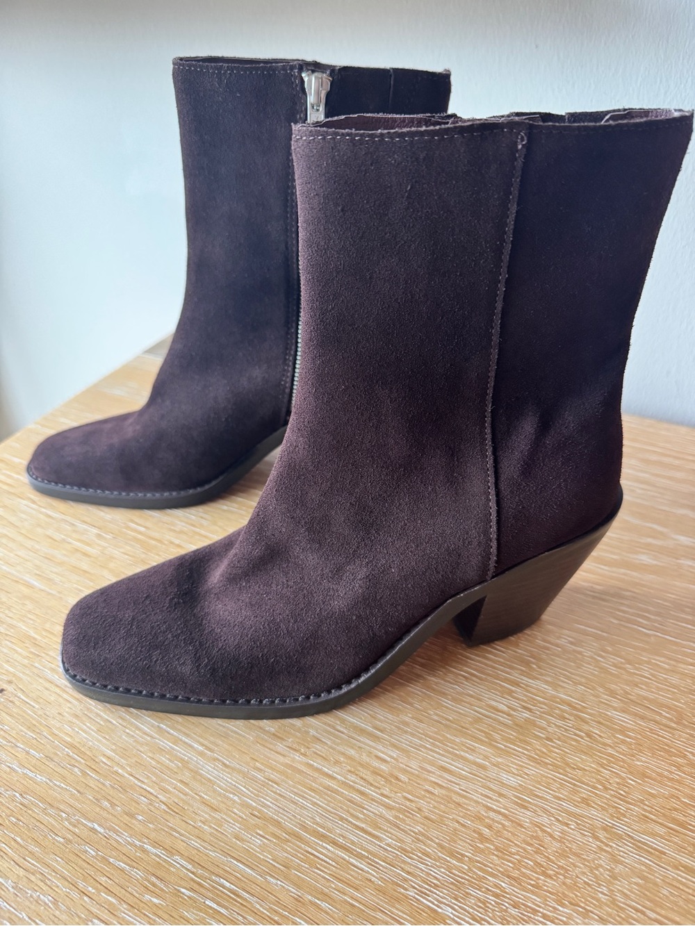 NWOB! MADEWELL Women’s The Idris Side-Zip Ankle Boot Coffee Bean Suede Size 9 - Picture 9 of 15